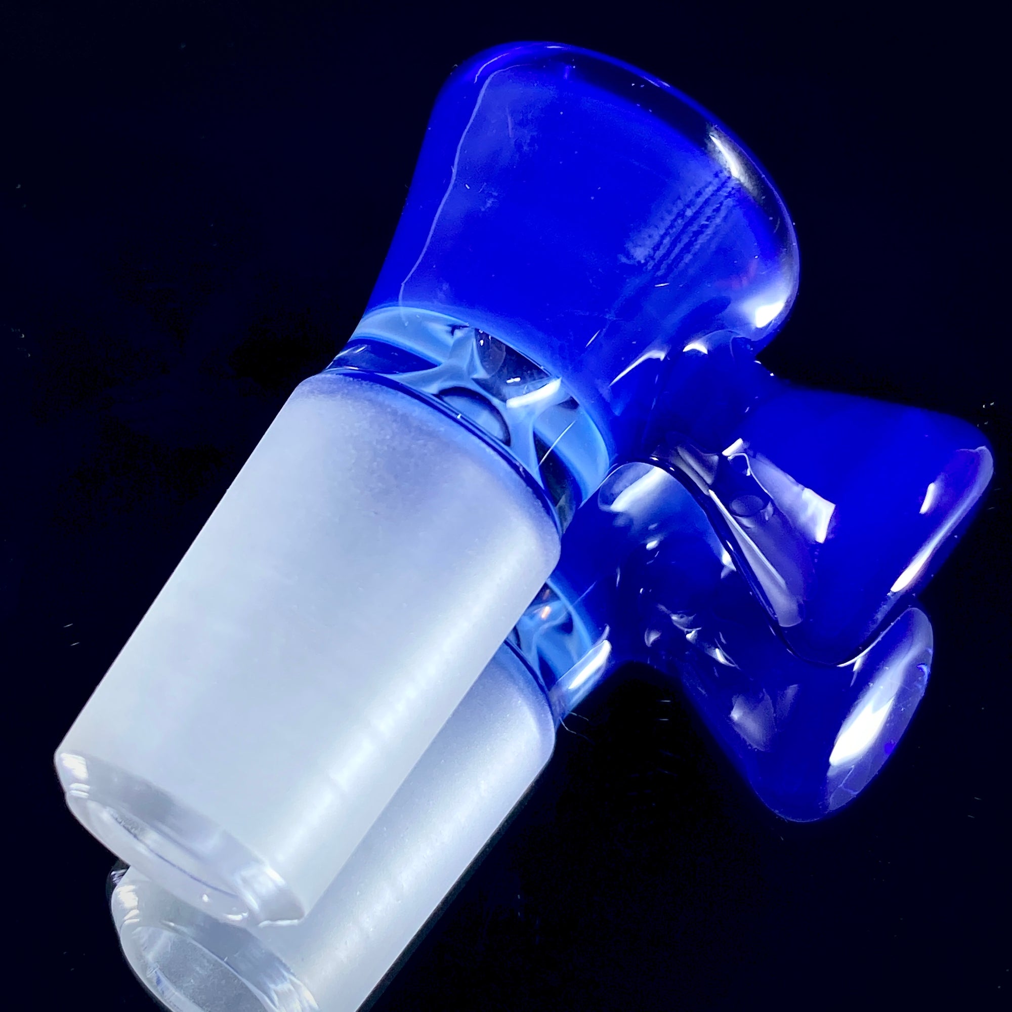 DC Glass Arts Cone Handle 18mm Single Hole Slide