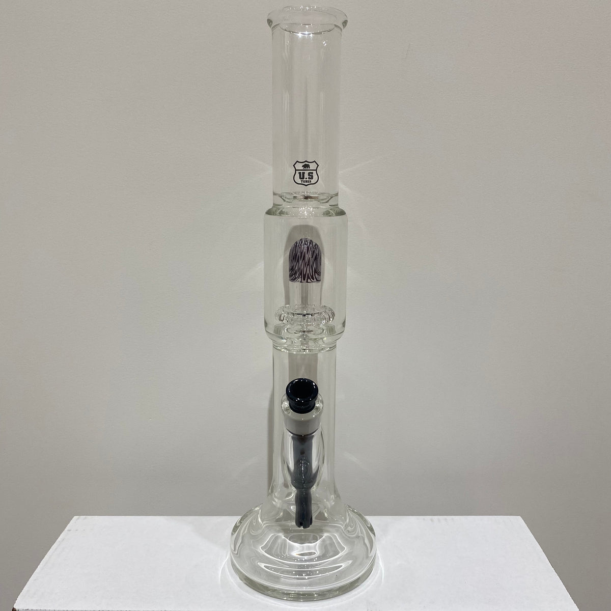 US Tubes 17 Inch Hybrid with Worked Circ Percolator 50 x 5mm and 19mm Joint