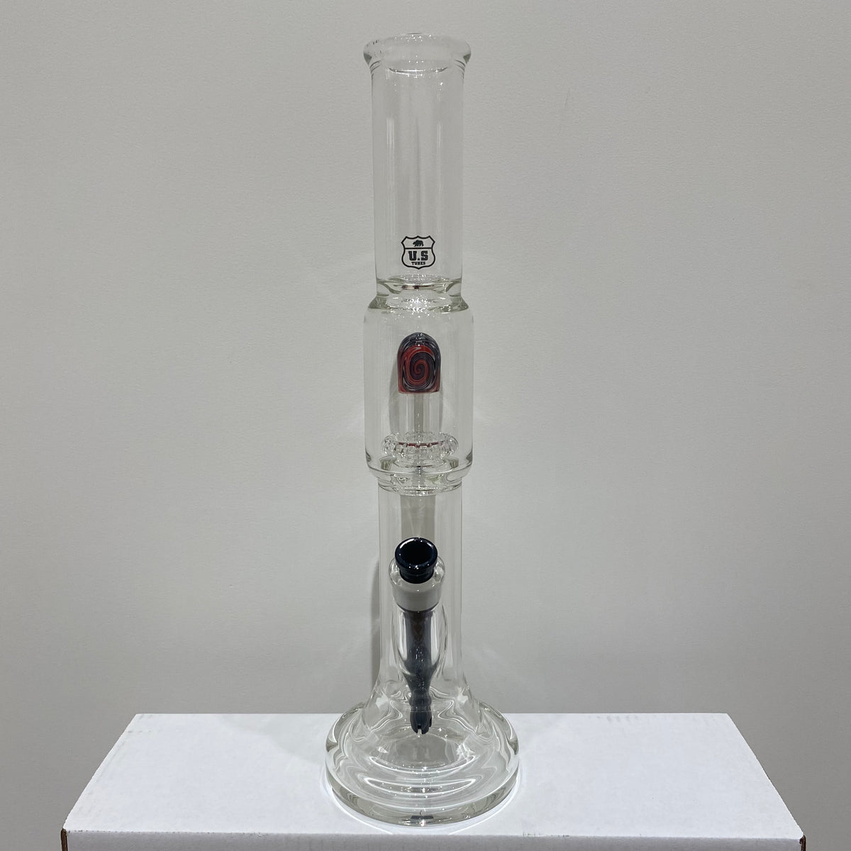 US Tubes 17 Inch Hybrid with Worked Circ Percolator 50 x 5mm and 19mm Joint