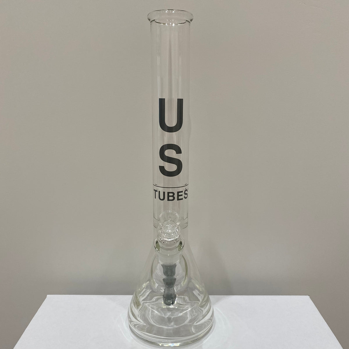 US Tubes Beaker 55, 17 Inch, Constriction, 24mm Joint