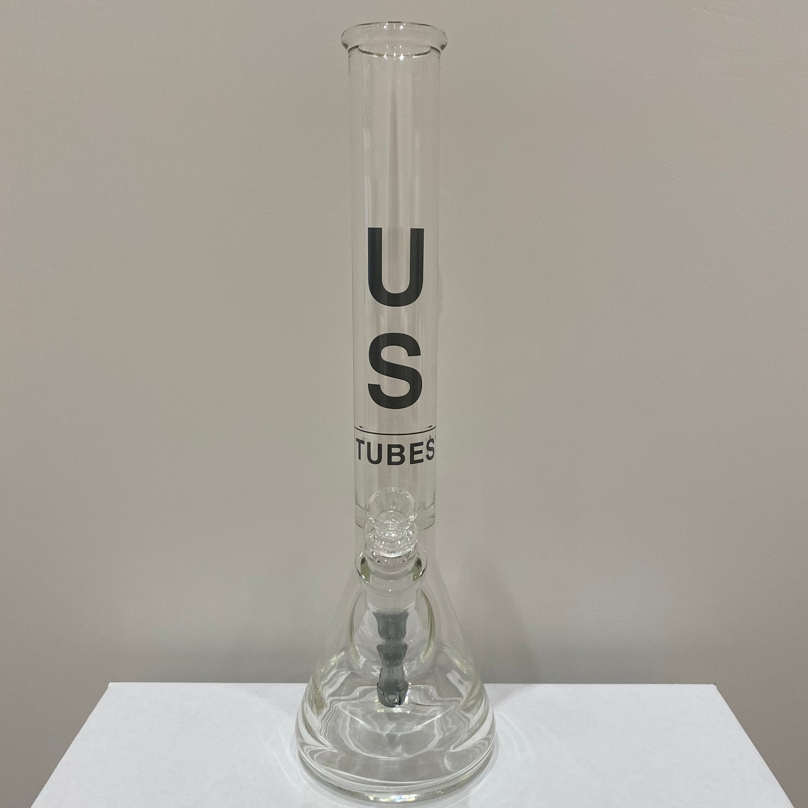 US Tubes Beaker 55, 17 Inch, Constriction, 24mm Joint