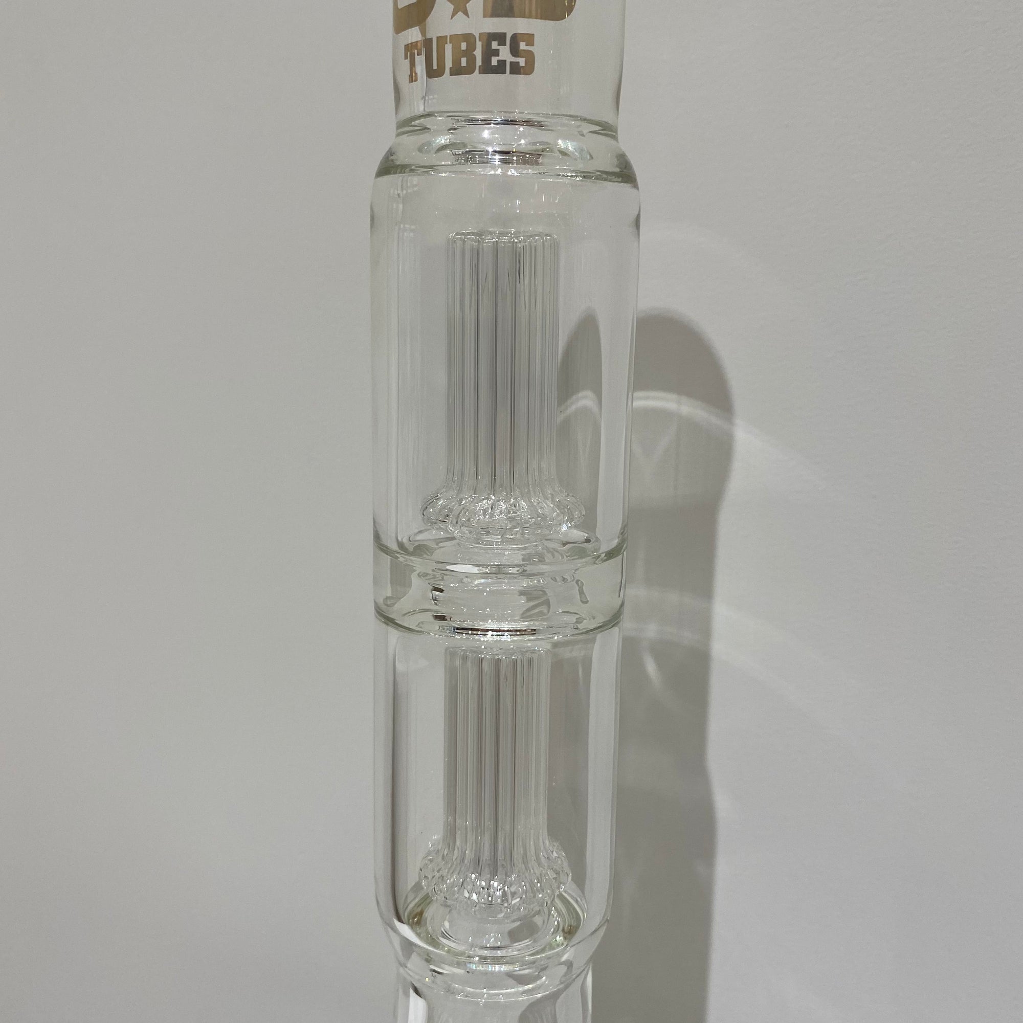 US Tubes 19 Inch Beaker with Double Profile Tubing Circ Perc 50 x 7mm and 24mm Joint