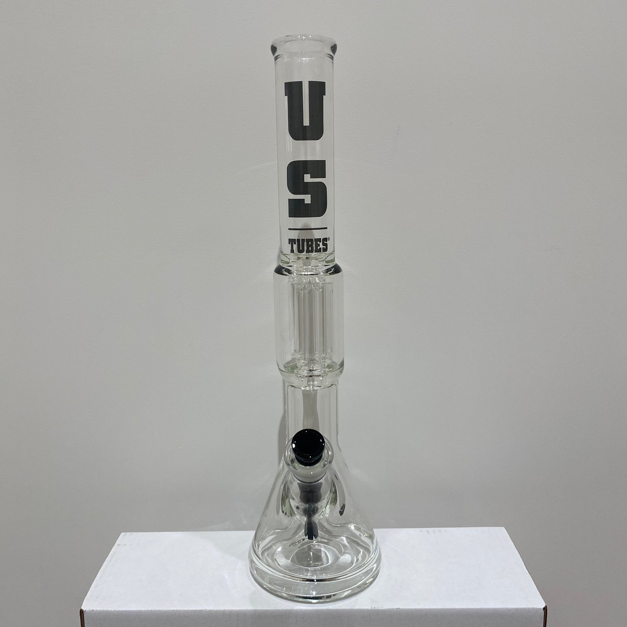 US Tubes 19 Inch Beaker with 4 Arm Tree Percolator 50 x 7mm and 24mm Joint
