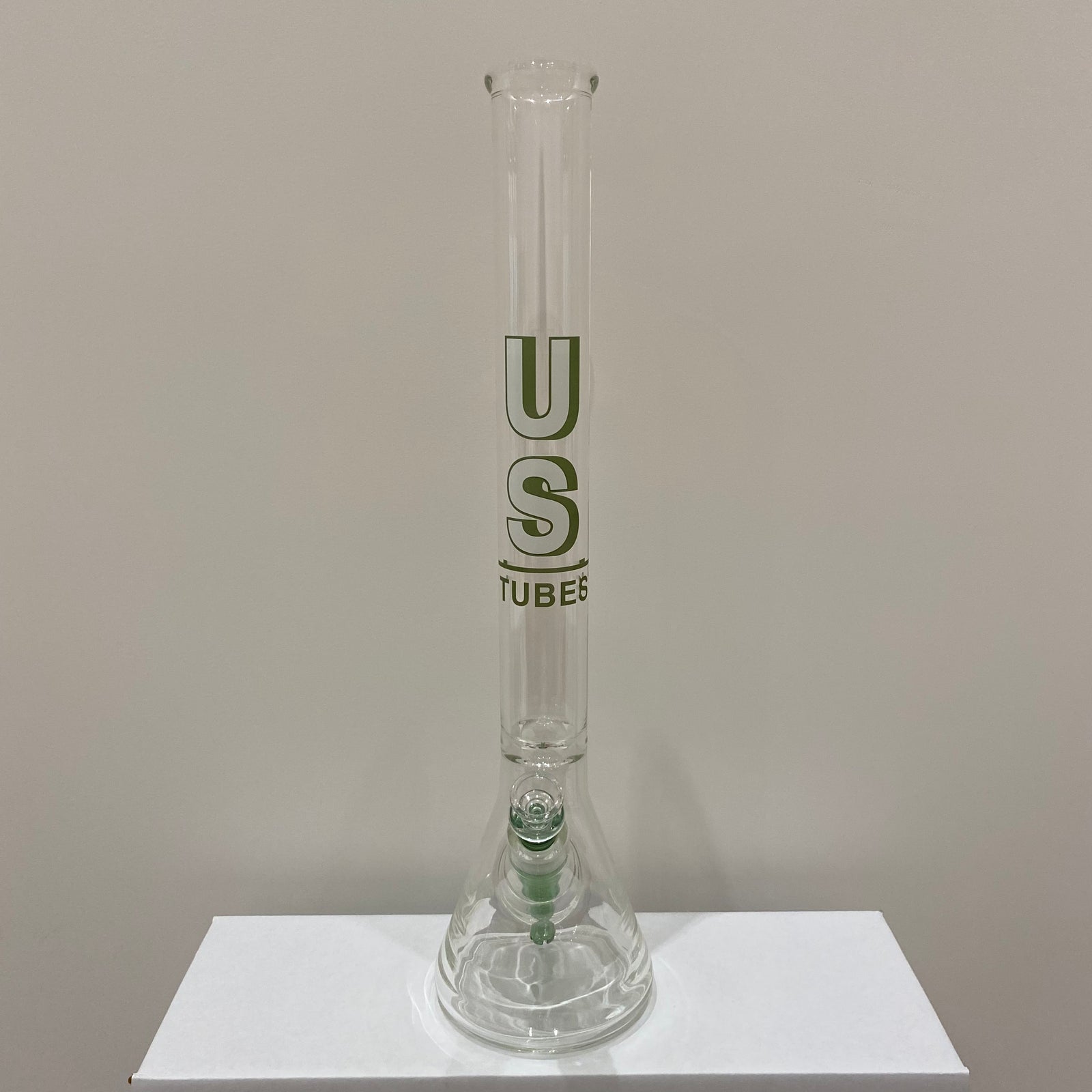 US Tubes Beaker 55, 20 Inch, Constriction, 19mm Joint
