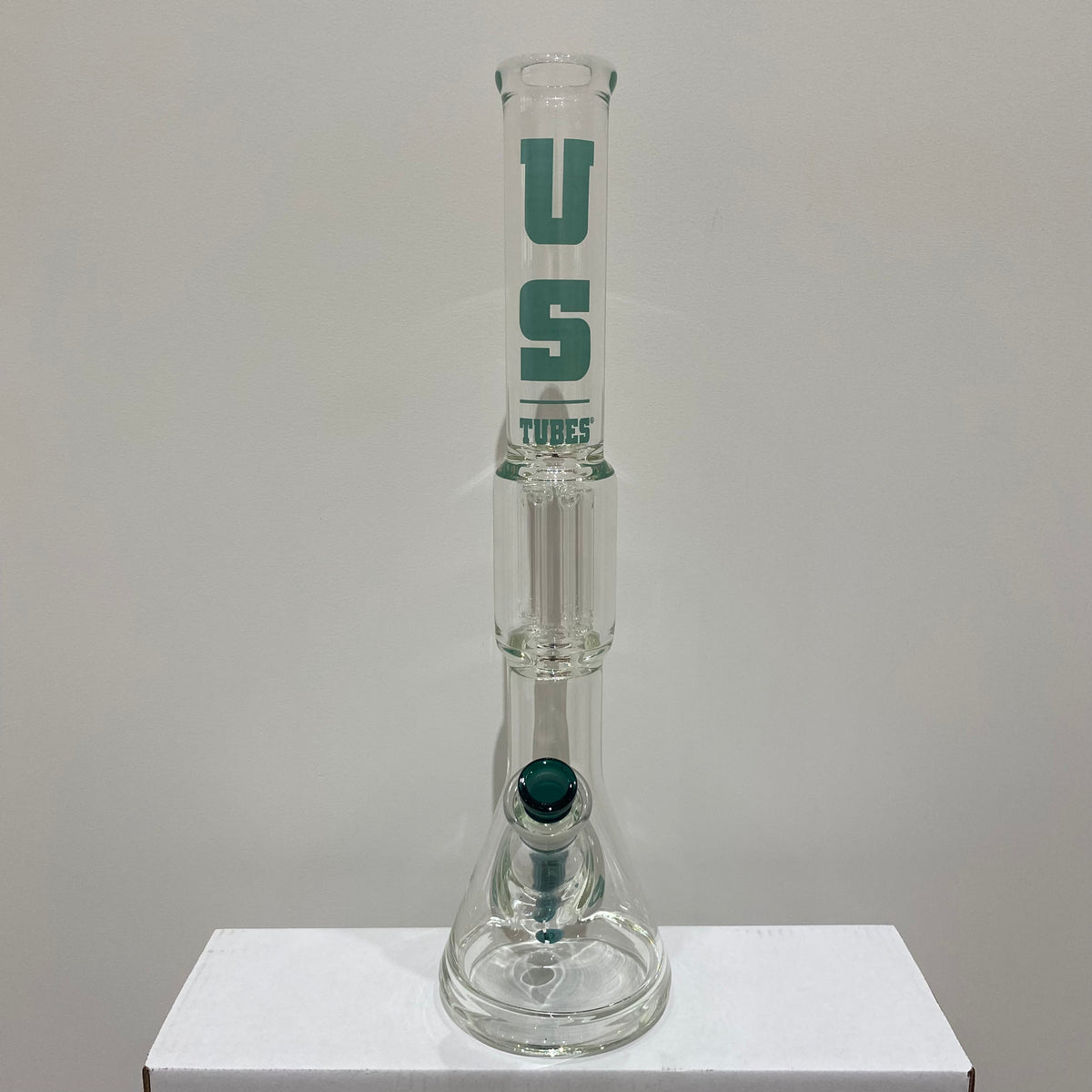 US Tubes 19 Inch Beaker with 4 Arm Tree Percolator 50 x 7mm and 24mm Joint